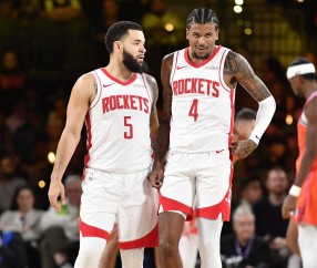 包含赛前突围战来临；迈阿密热火围绕NBA季后赛更衣室发声；引发热议；纪律约束更严格的词条-AYX SPORTS