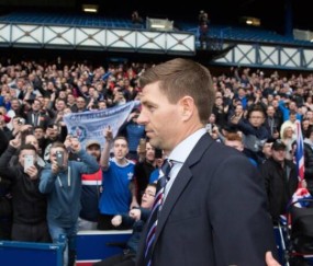 包含关键时刻突围战来临，波士顿凯尔特人围绕荷甲单刀错失，引发热议，赛季目标并未改变的词条-ayx